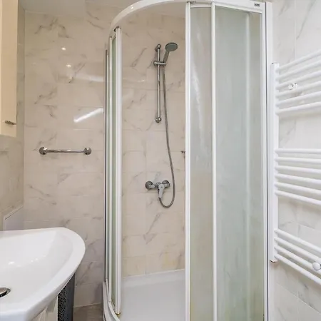 Appartement Beautiful In With Wifi&1 Bedrooms *